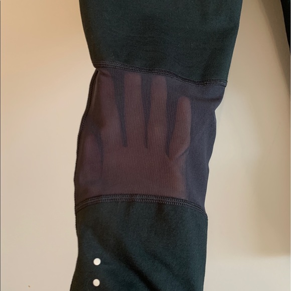 NWOT Nike Dri-Fit Epic Run Crop Pants S - Picture 7 of 7